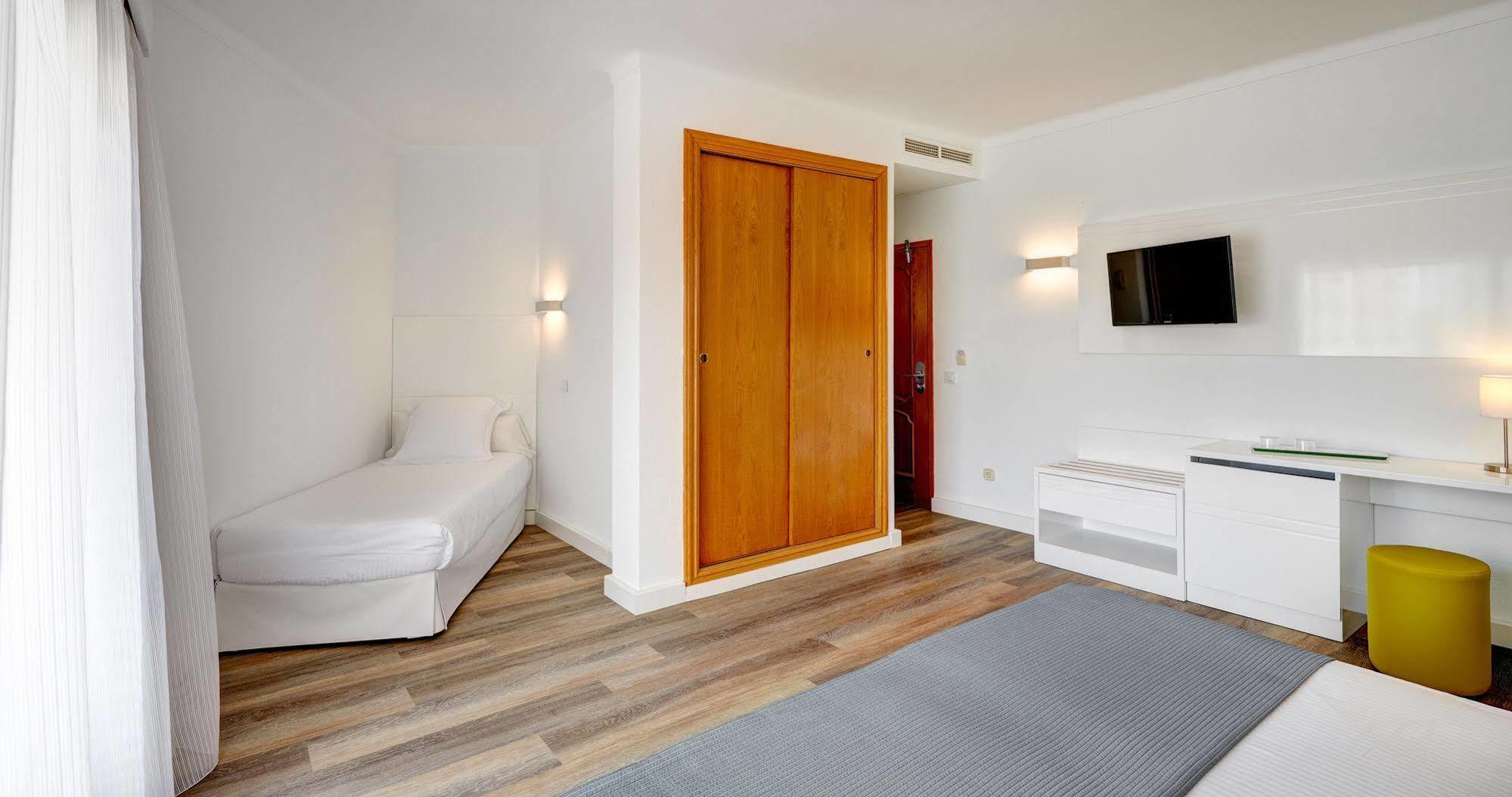 Hotel Morito Cala Millor  Exterior foto